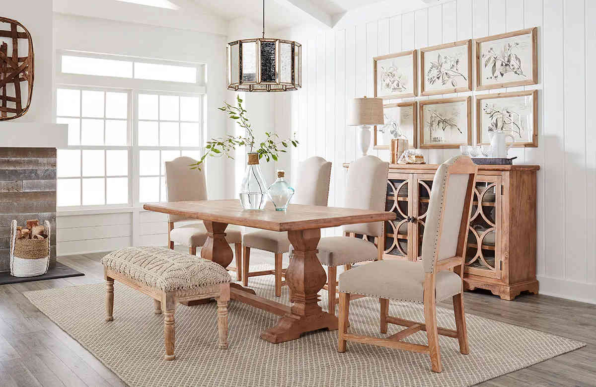ideal dimensions for dining room	