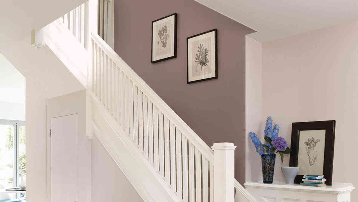 Painting Ideas for Hallways and Gallery