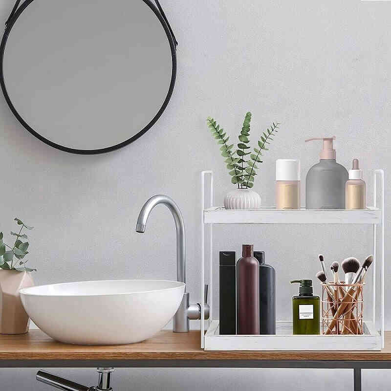 Leave the bathroom Counter Clean and organized