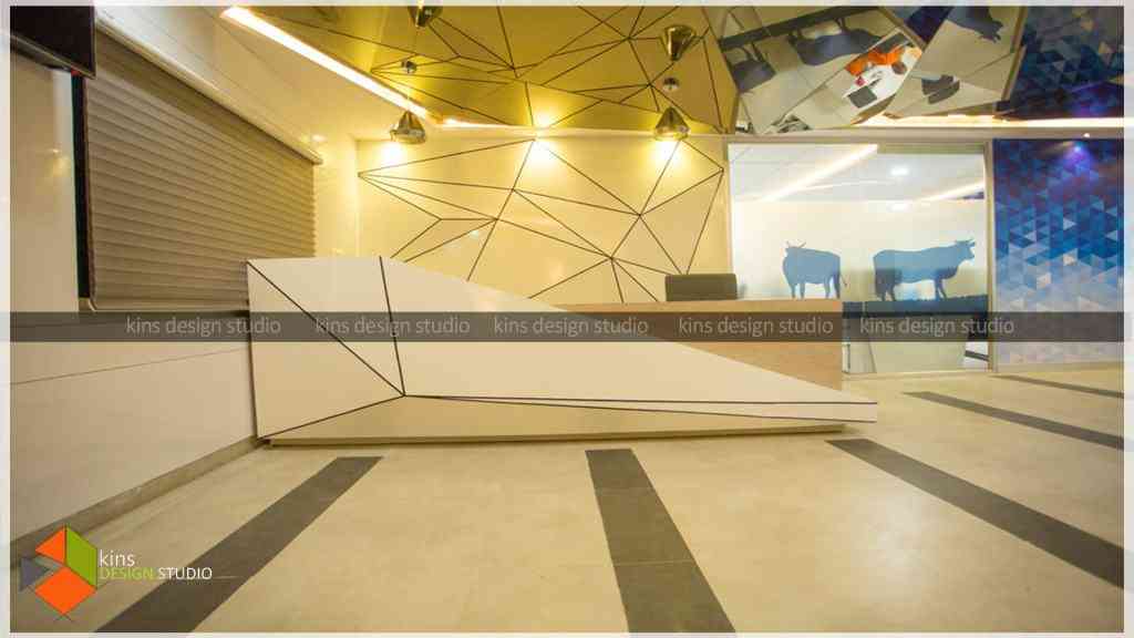 Amazing Office Reception Design With Wall Structure