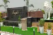 Elegant Rooftop Water Feature with Regal Lion Statue