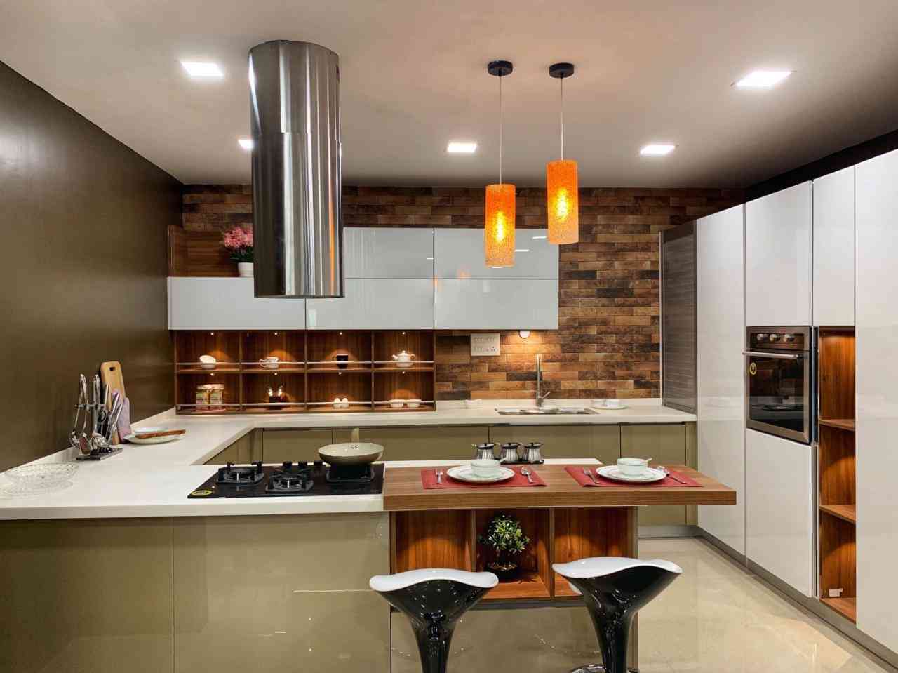 Modular Kitchen Design With Spacious Drawers And Kitchen Cabinet Design