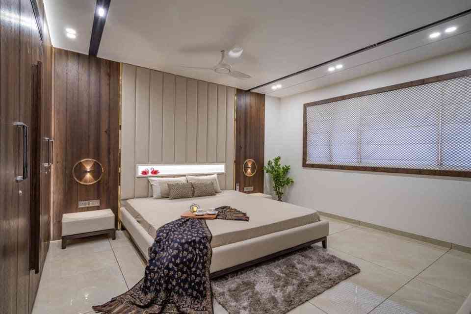 Contemporary White Toned Master Bedroom Interior Design