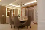 Contemporary Dining Room Design With Chandelier