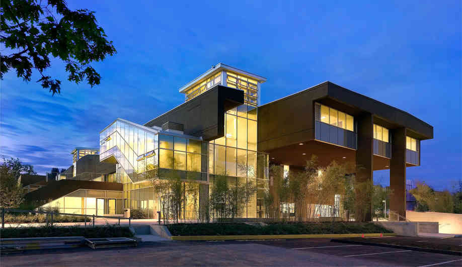 Simplisticc Design Studio